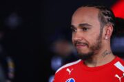 F1, Hamilton e l’ossessione Ferrari: il patto segreto a Fiorano