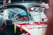 F1, Leclerc difende la purezza dei sorpassi: tra DRS ed energia non c’è differenza