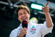 Chi è Toto Wolff: da azionista visionario a Team Principal padrone della F1 moderna