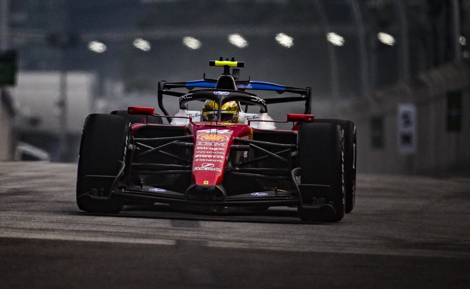 F1 GP Singapore Ferrari Hamilton