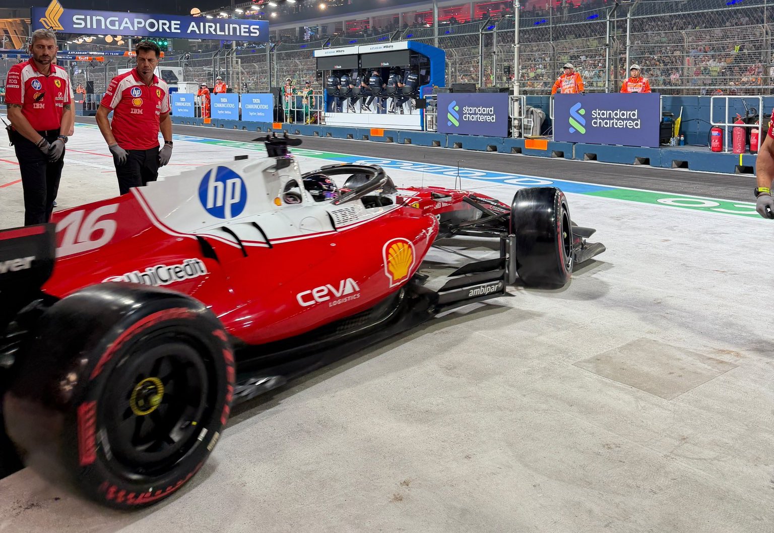 F1 Ferrari Leclerc GP Singapore