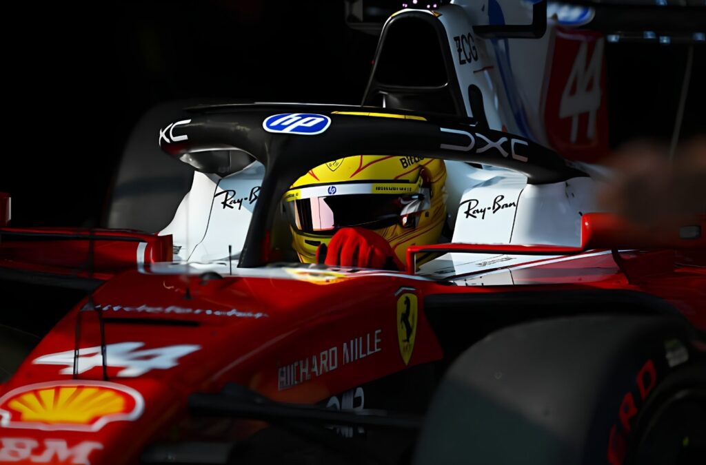 Qualifica GP Bahrain, Ferrari in prima fila con Hamilton. Leclerc in difficoltà